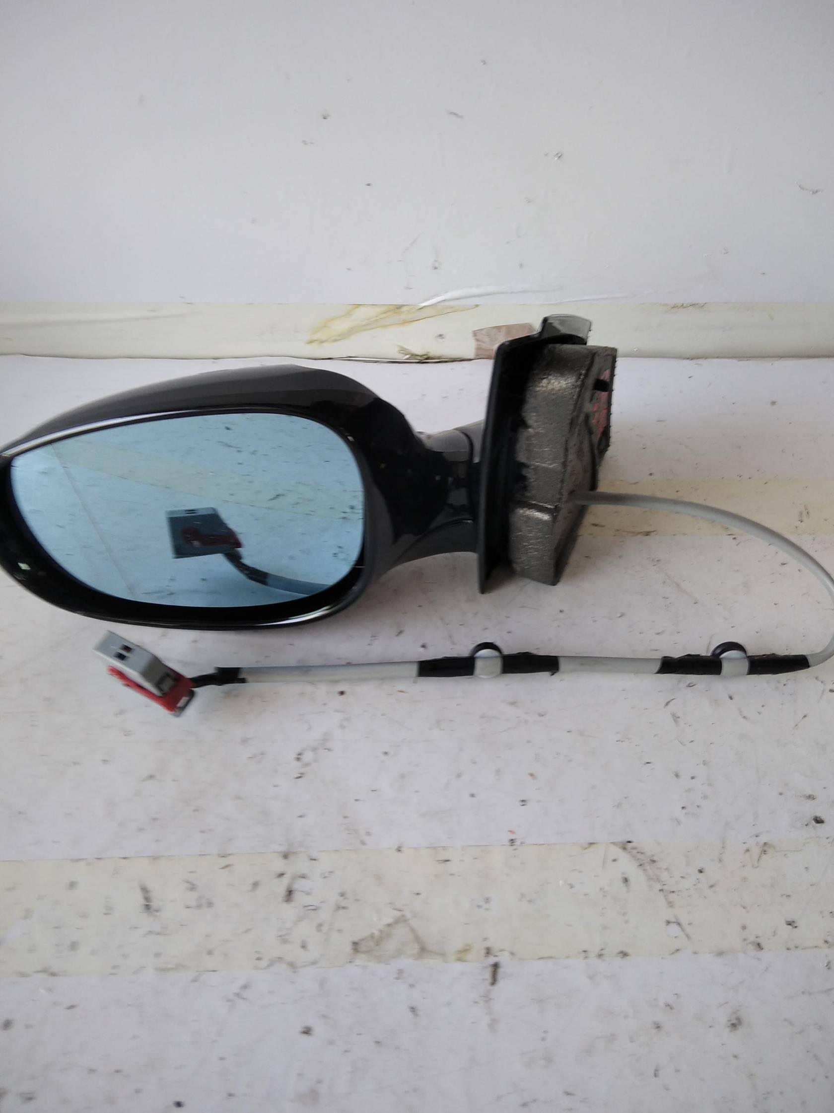 Retrovisore est. regolaz. elettr. sx.